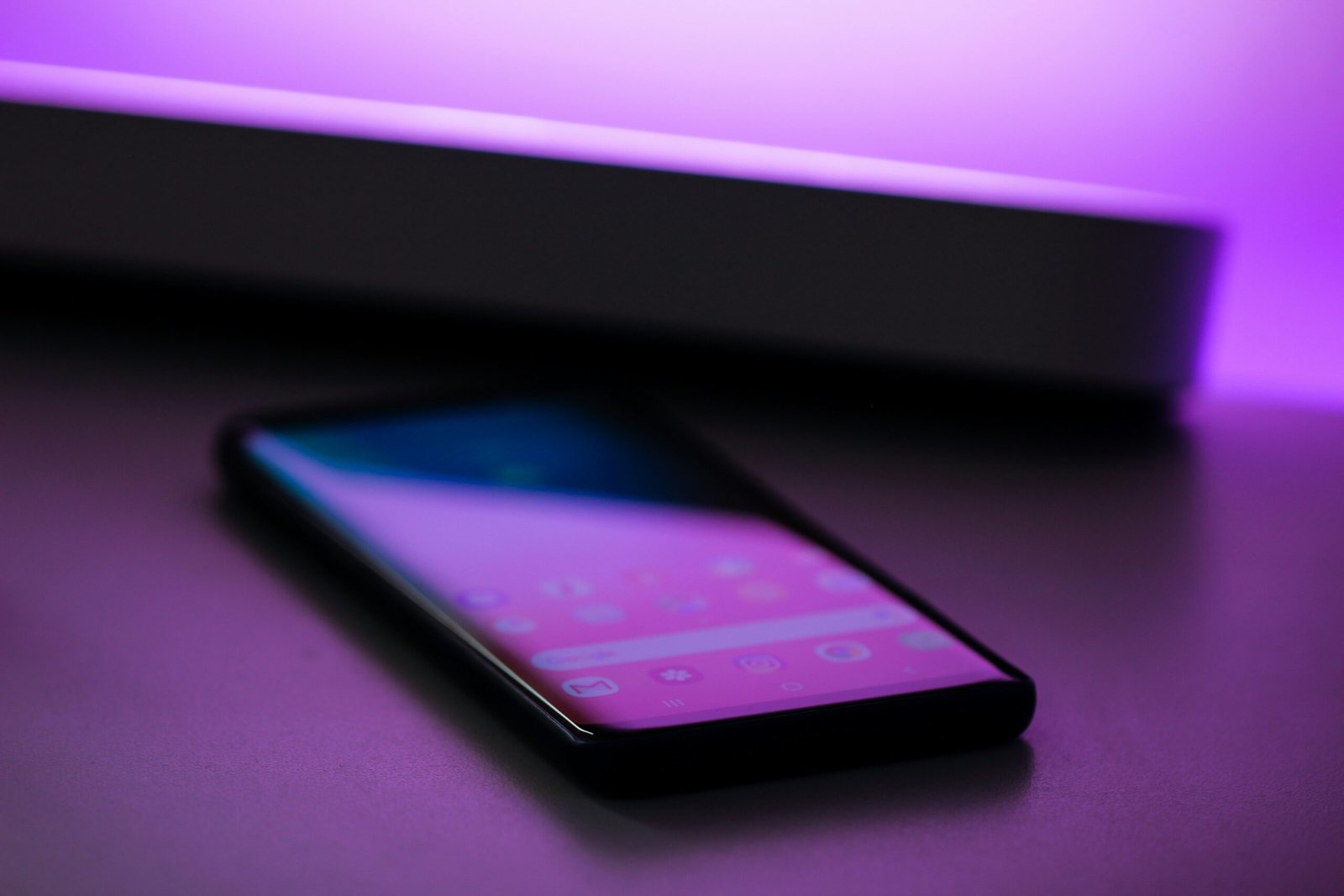 How I can discover iphone IMEI?