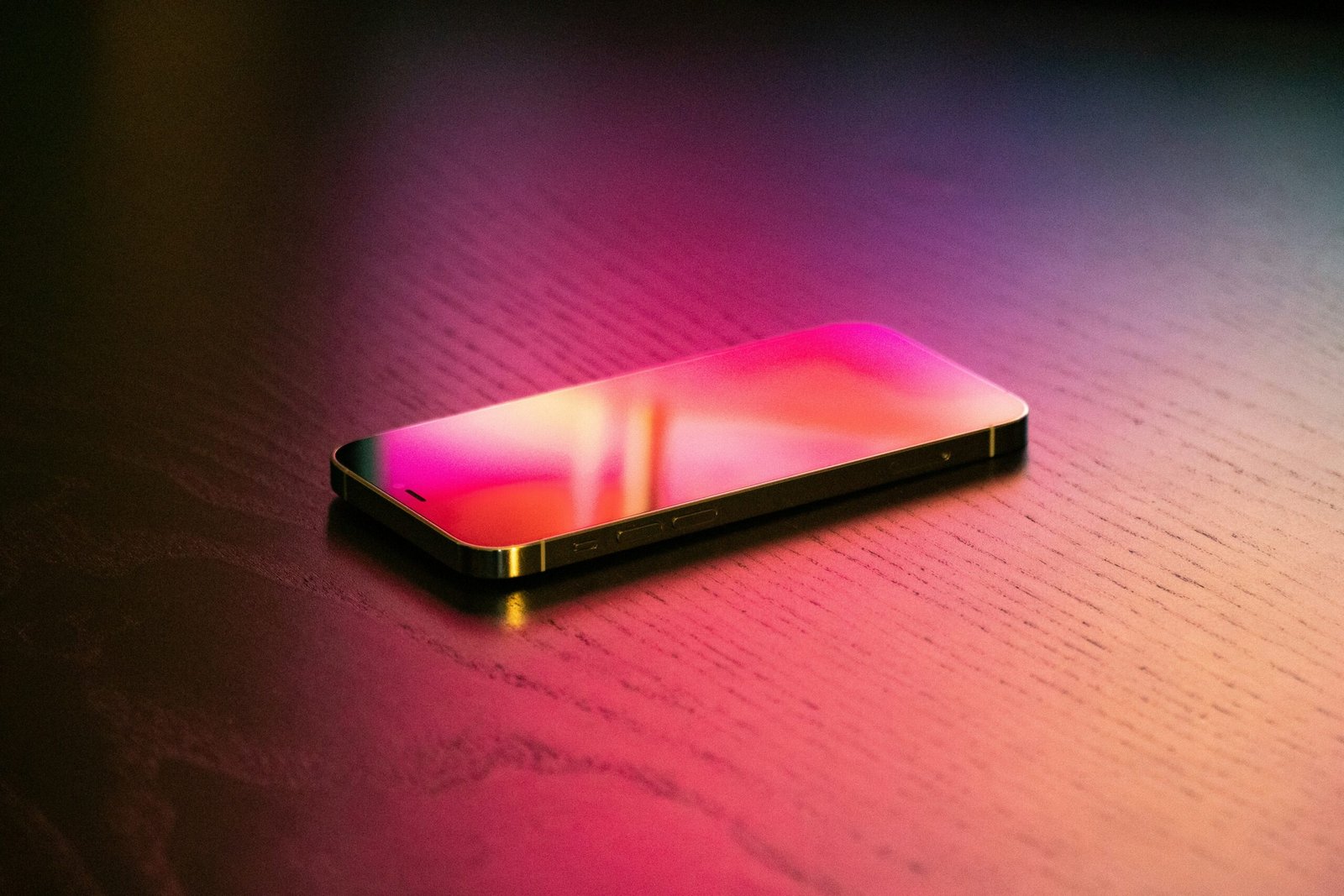 IPhone vs Samsung Phones: Which Smartphone Brand Is Better in 2026?